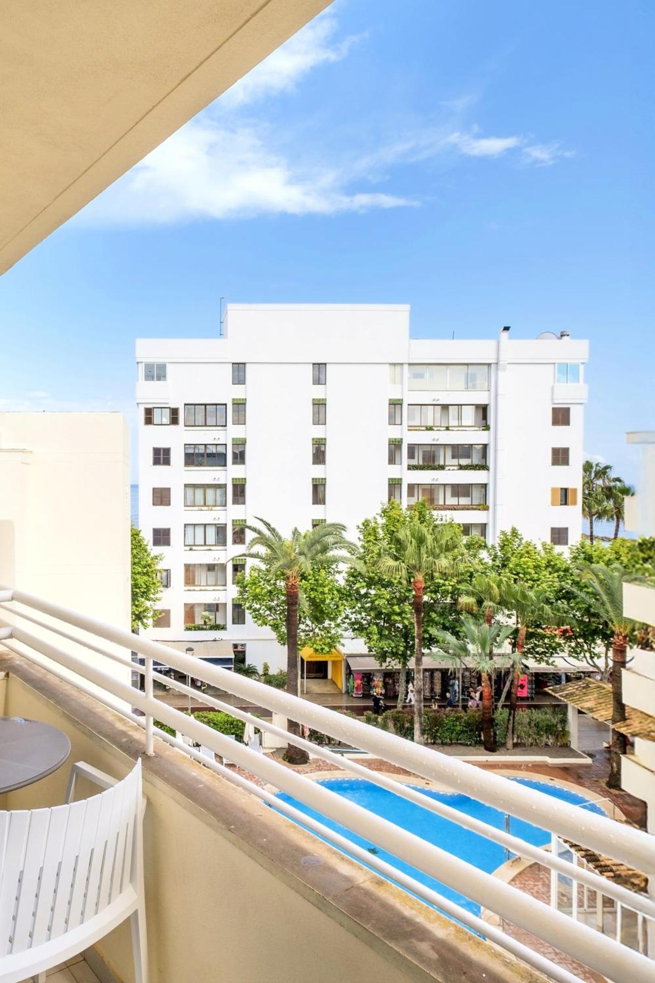 Cabot Cap De Mar Hotel Cala Bona  Room photo
