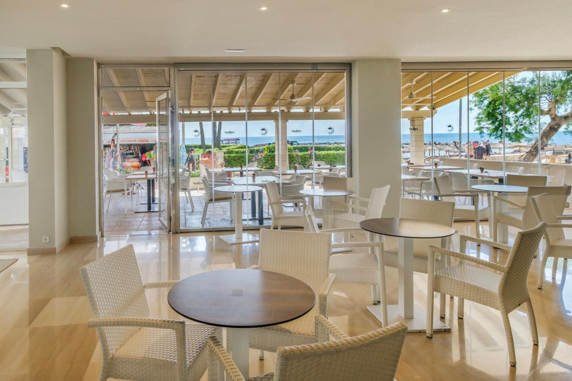 Cabot Cap De Mar Hotel Cala Bona  Exterior photo