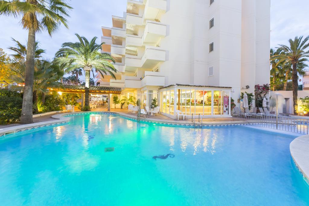 Cabot Cap De Mar Hotel Cala Bona  Exterior photo
